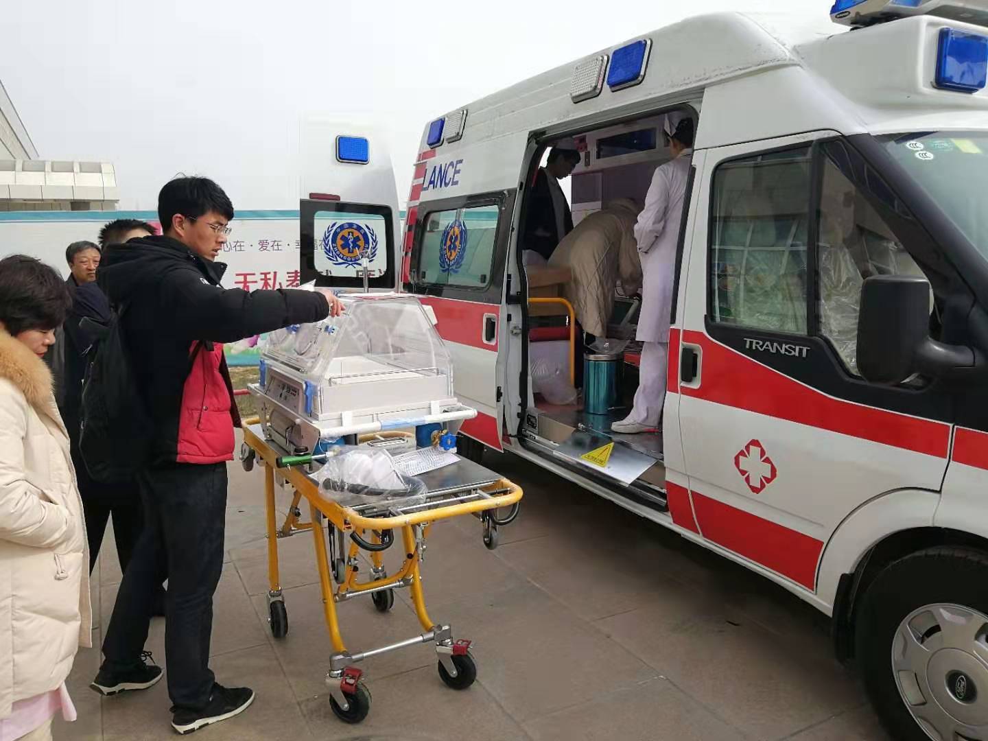 东丽区救护车转院